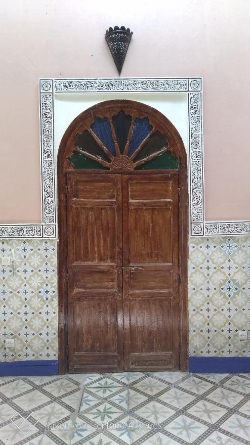 Riad Bouchouari 33 Марракеш Экстерьер фото