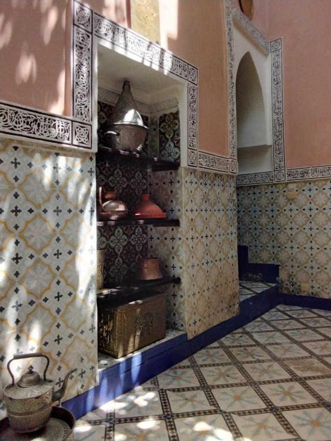 Riad Bouchouari 33 Марракеш Экстерьер фото