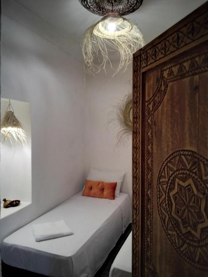 Riad Bouchouari 33 Марракеш Номер фото